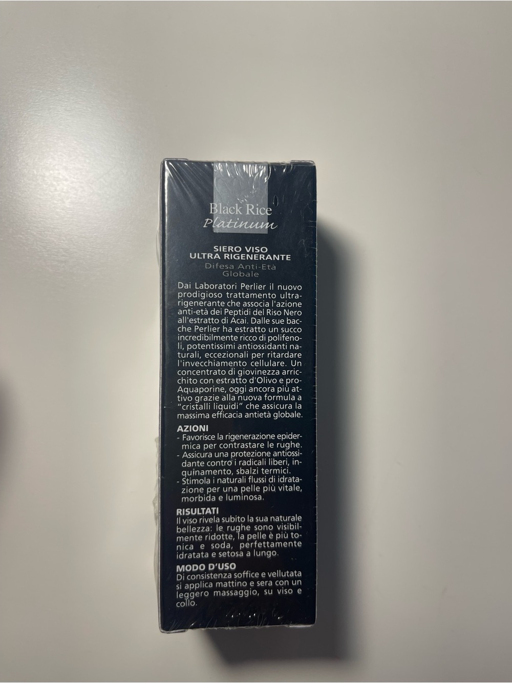 Perlier Black Rice Platinum Face Serum - Black - Picture 2 of 3